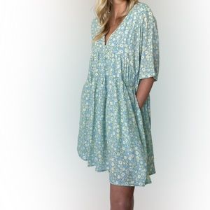 Beachly Pierside Womens Floral V-Neck Cinched Dress Sky Blue Large Pockets !!!